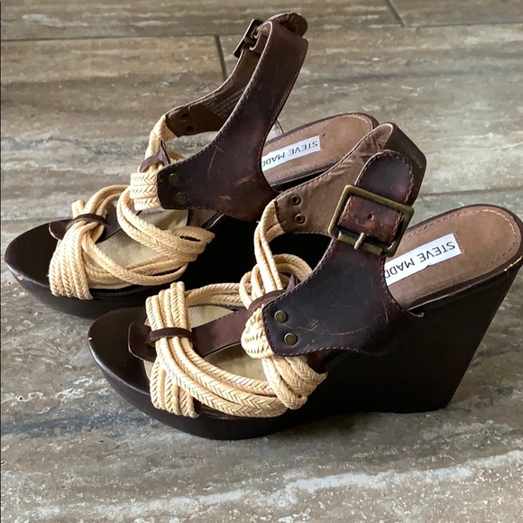 Steven Madden Wedge Heels - Picture 3 of 8